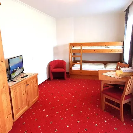 Moser Hotel 3*
