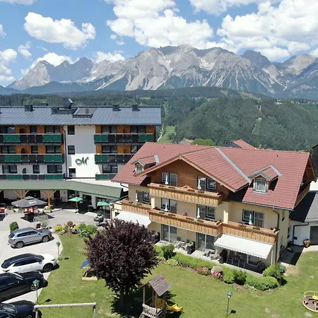 Moser Hotel 4*