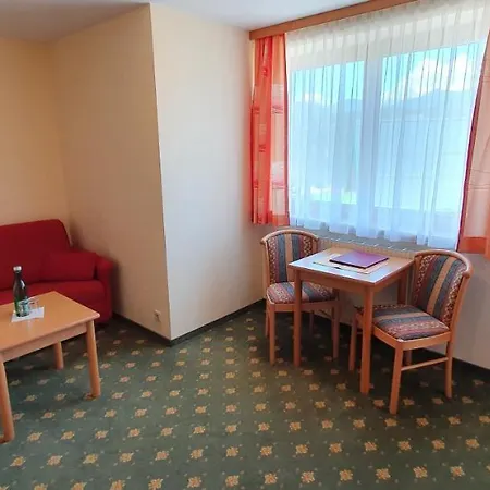 Moser Hotel 3*